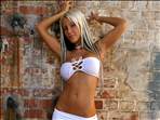 Blondes Girl mag Erotik auch zu dritt